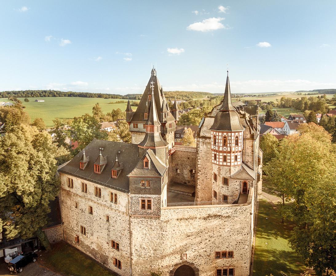 Hotel Schloss Romrod Экстерьер фото