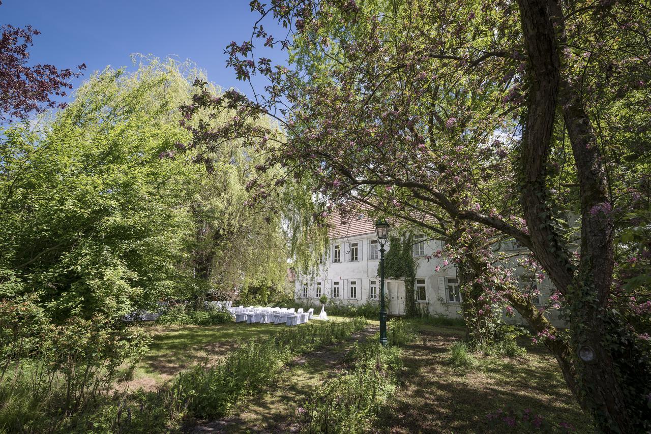 Hotel Schloss Romrod Экстерьер фото